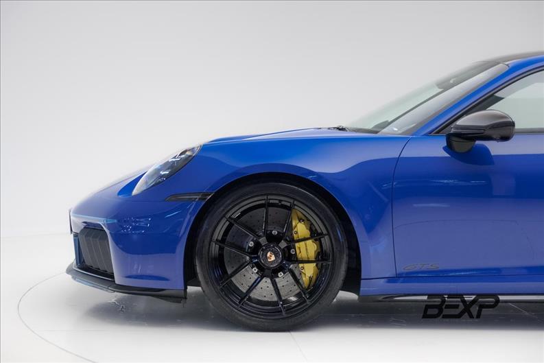Porsche-911-3.6 24V H6 Carrera GTS
