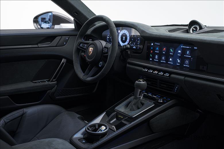 Porsche-911-4.0 24V H6 GT3