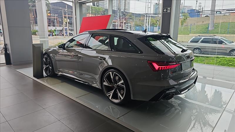 Audi-RS6-4.0 V8 TFSI Mhev Avant Performance
