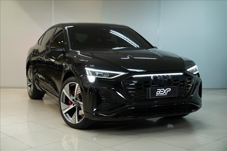 Audi-Q8 E-TRON-55 Sportback Launch Edition Quattro