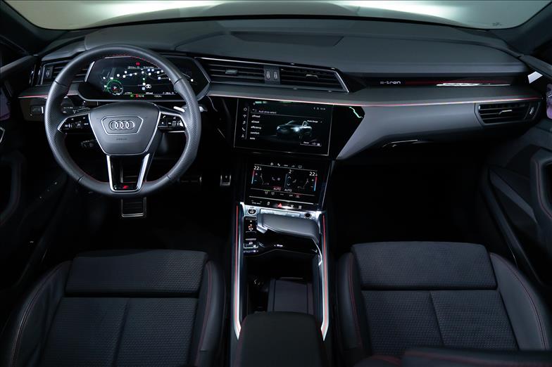 Audi-Q8 E-TRON-55 Sportback Launch Edition Quattro