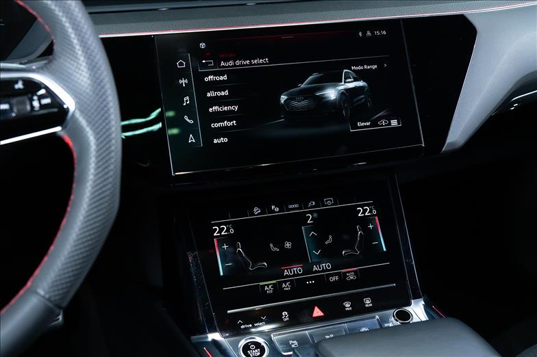 Audi-Q8 E-TRON-55 Sportback Launch Edition Quattro
