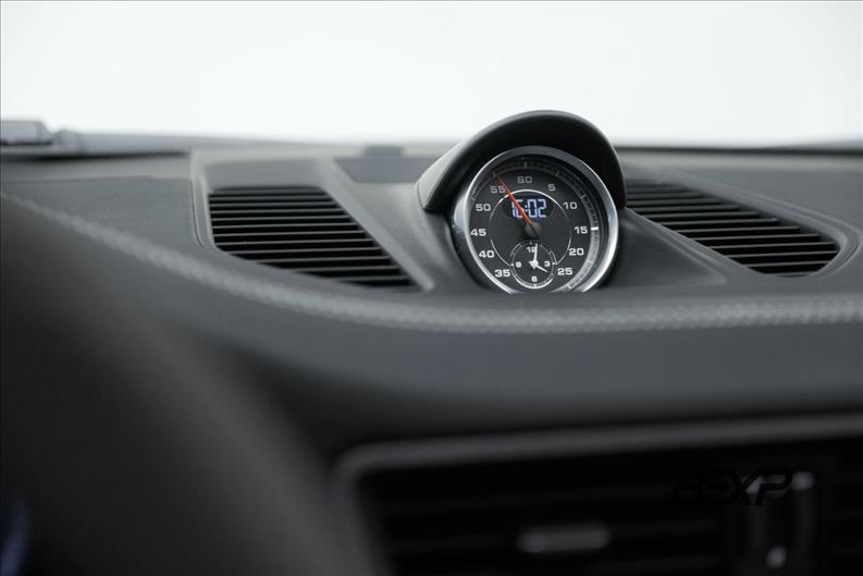 Porsche-911-3.0 24V H6 Targa 4 GTS PDK