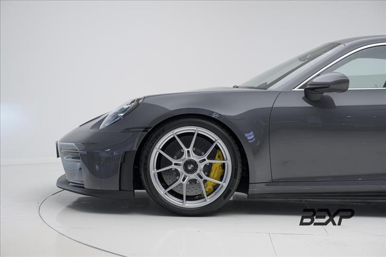 Porsche-911-4.0 24V H6 GT3 Touring