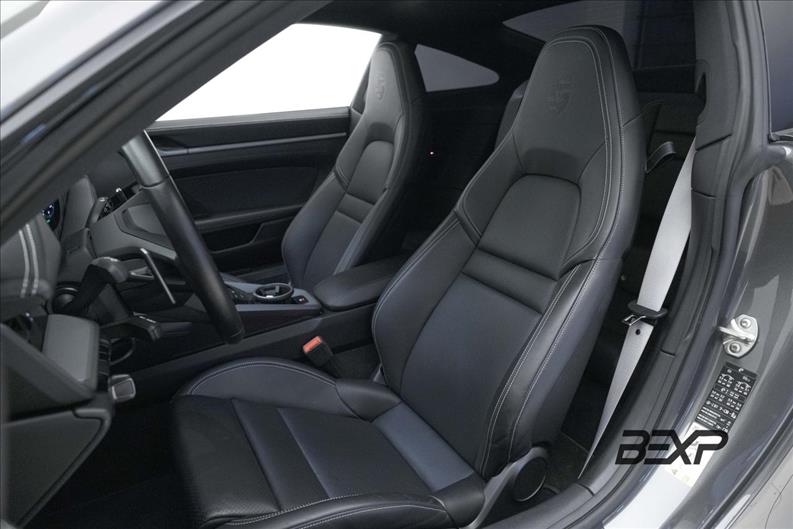 Porsche-911-3.0 24V H6 Carrera S
