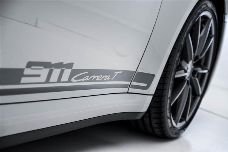Porsche-911-3.0 24V H6 Carrera T