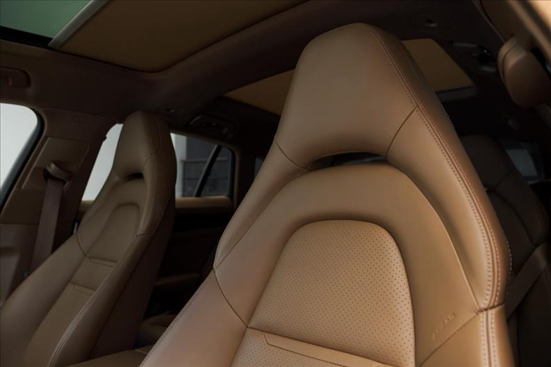 Porsche-PANAMERA-2.9 V6 E-hybrid 4 Sport Turismo