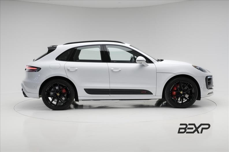 Porsche-MACAN-2.9 V6 Biturbo GTS