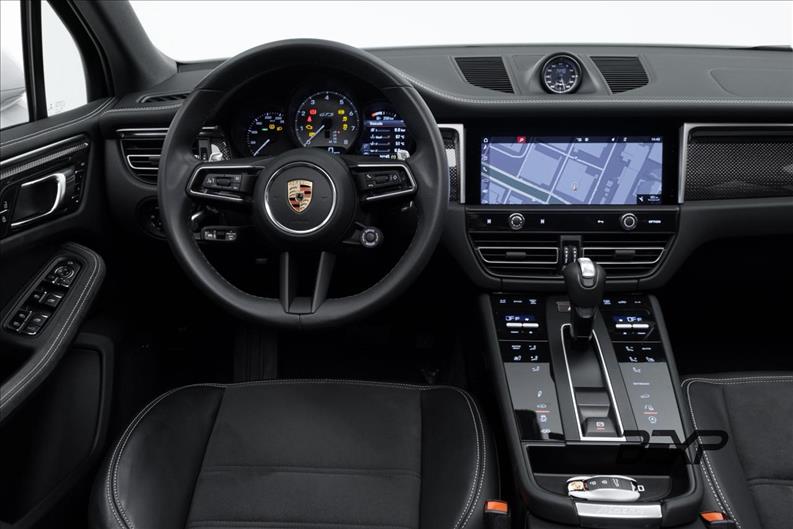 Porsche-MACAN-2.9 V6 Biturbo GTS