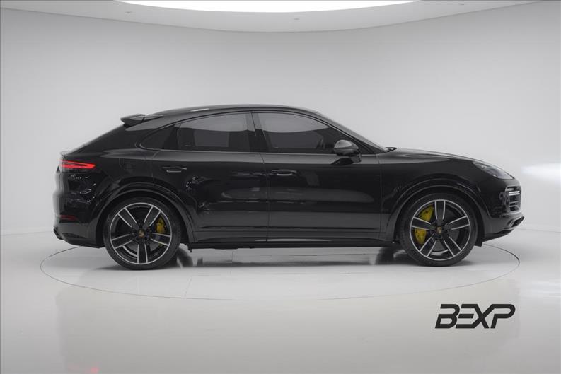 Porsche-CAYENNE-4.0 V8 Turbo S E-hybrid Coupé AWD S