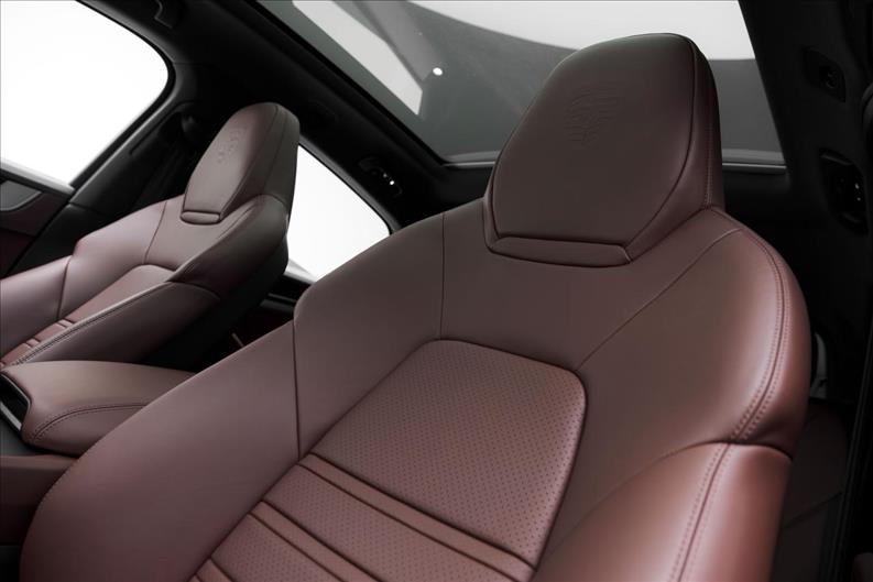 Porsche-CAYENNE-3.0 V6 E-hybrid Coupé AWD S