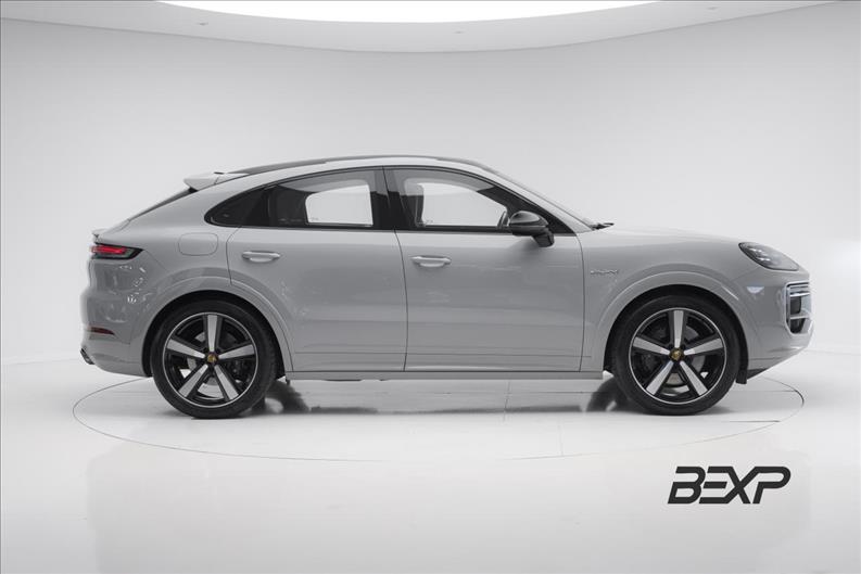 Porsche-CAYENNE-3.0 V6 E-hybrid Coupé AWD S