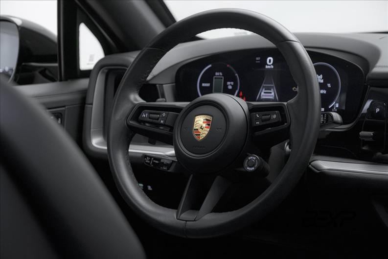 Porsche-CAYENNE-3.0 V6 E-hybrid Coupé AWD S