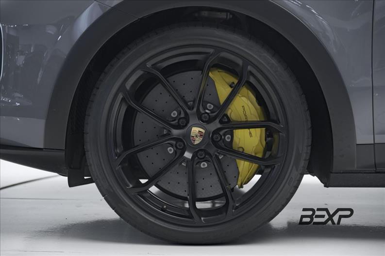 Porsche-CAYENNE-4.0 V8 Turbo GT Coupé AWD S