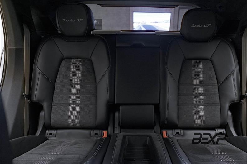 Porsche-CAYENNE-4.0 V8 Turbo GT Coupé AWD S