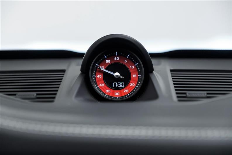 Porsche-911-3.0 24V H6 Carrera S