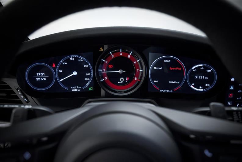 Porsche-911-3.0 24V H6 Carrera S