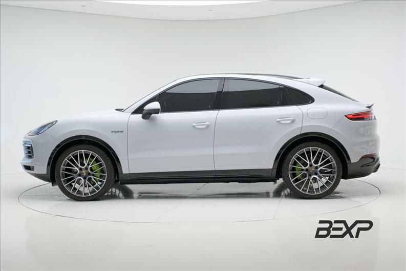 Porsche-CAYENNE-3.0 V6 E-hybrid Coupé AWD S
