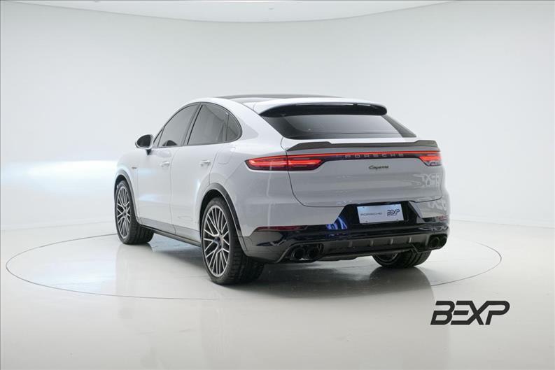 Porsche-CAYENNE-3.0 V6 E-hybrid Coupé AWD S