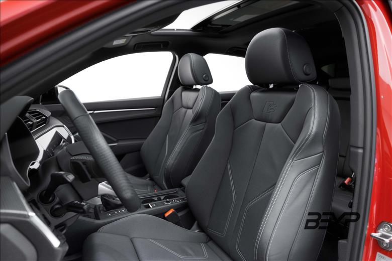 Audi-Q3-2.0 40 TFSI Sportback Performance Black Plus Quattro