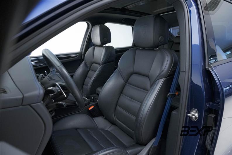 Porsche-MACAN-2.9 V6 Biturbo S