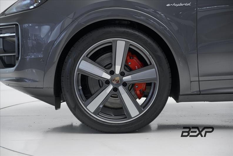 Porsche-CAYENNE-3.0 V6 S E-hybrid Coupé AWD S