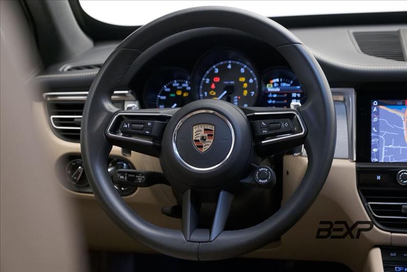 Porsche-MACAN-2.9 V6 Biturbo S