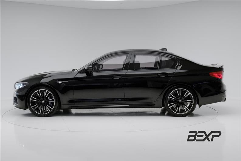 BMW-M5-4.4 V8 Twin Power M