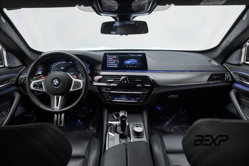 BMW-M5-4.4 V8 Twin Power M