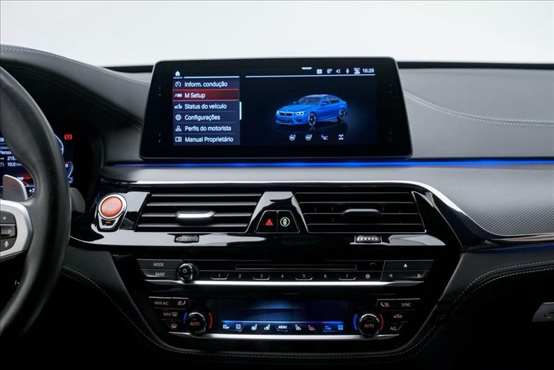 BMW-M5-4.4 V8 Twin Power M