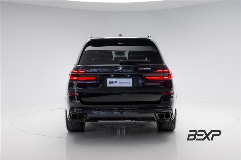 BMW-X7-4.4 V8 M60i