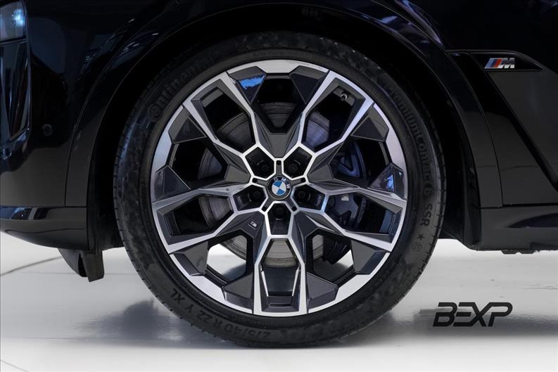 BMW-X7-4.4 V8 M60i