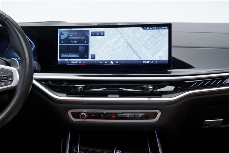 BMW-X7-4.4 V8 M60i