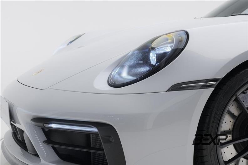 Porsche-911-3.0 24V H6 Carrera 4 GTS