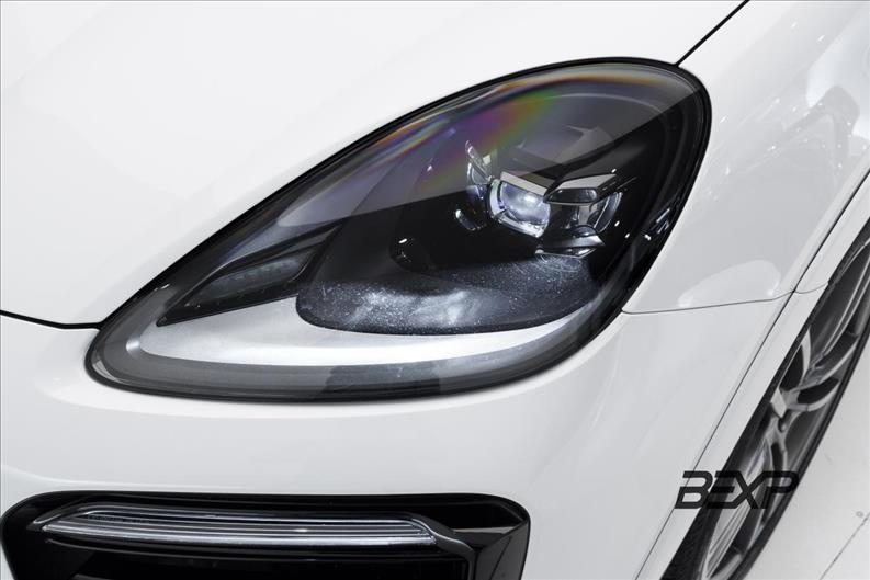 Porsche-CAYENNE-3.0 V6 E-hybrid Platinum Edition AWD S