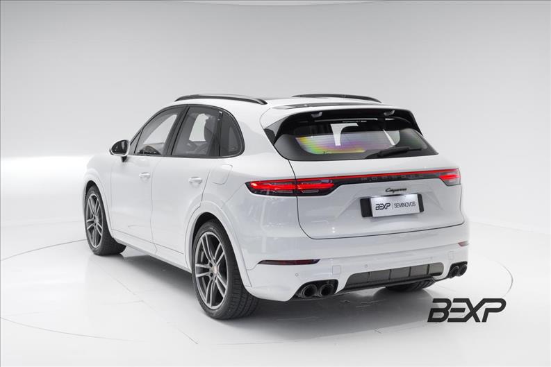 Porsche-CAYENNE-3.0 V6 E-hybrid Platinum Edition AWD S