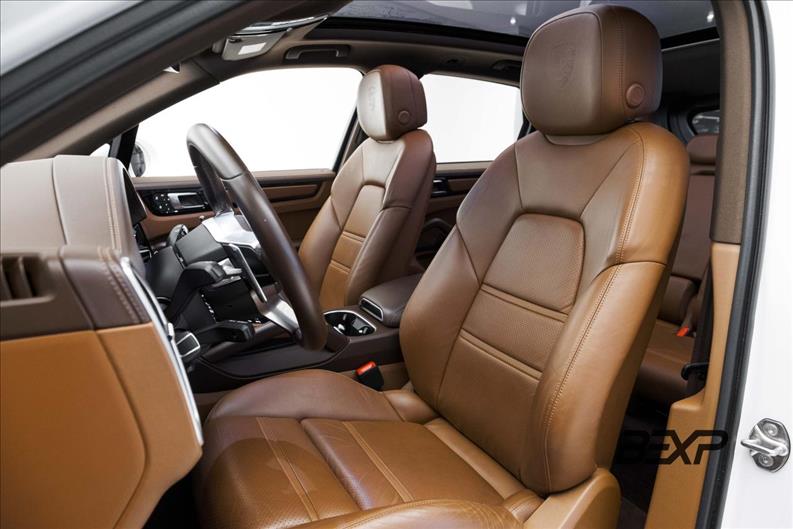 Porsche-CAYENNE-3.0 V6 E-hybrid Platinum Edition AWD S