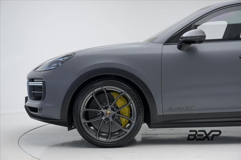 Porsche-CAYENNE-4.0 V8 Turbo GT Coupé AWD S
