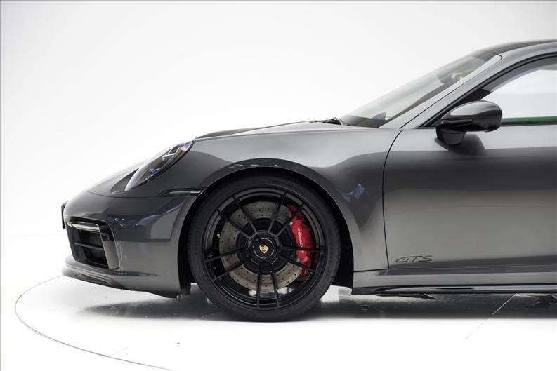 Porsche-911-3.0 24V H6 Carrera 4 GTS