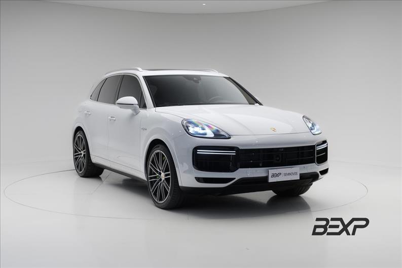 Porsche-CAYENNE-4.0 V8 Turbo S E-hybrid Coupé AWD S