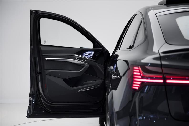 Audi-E-TRON-Sportback S Quattro