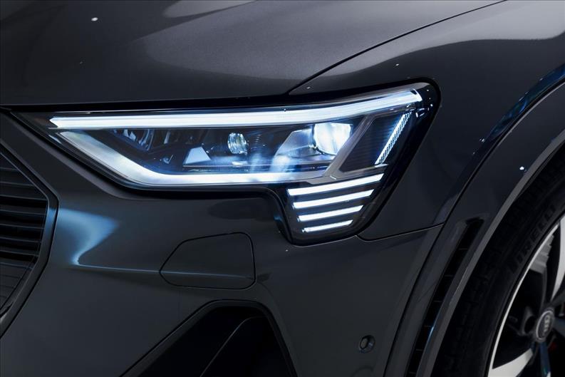 Audi-E-TRON-Sportback S Quattro