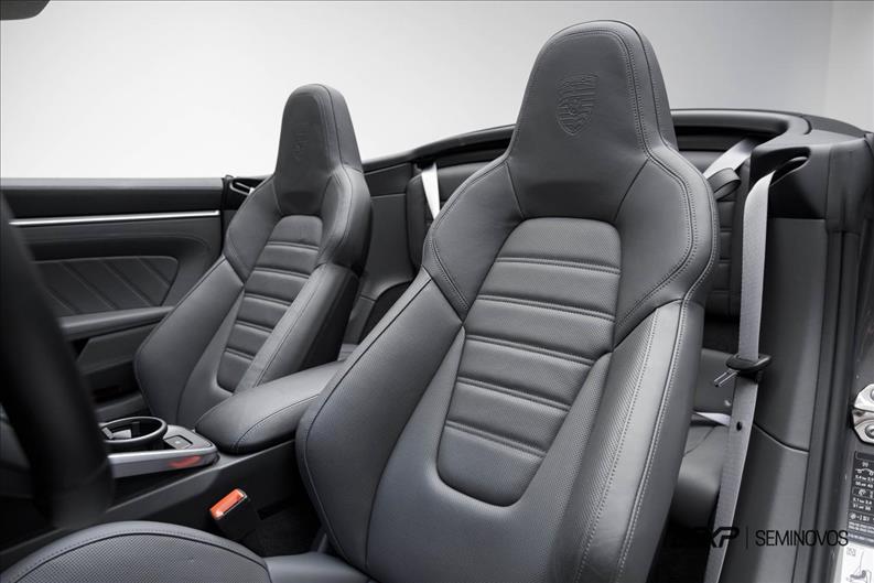 Porsche-911-3.8 24V H6 Turbo S Cabriolet