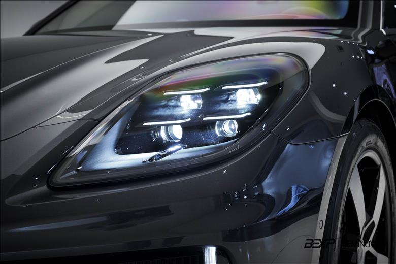 Porsche-PANAMERA-2.9 V6 E-hybrid 4