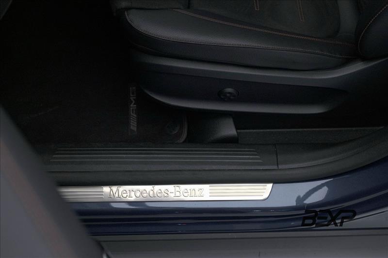 MERCEDES BENZ-GLA 200-1.3 GCI AMG Line 7g-dct