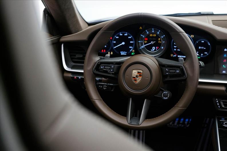 Porsche-911-3.8 24V H6 Turbo