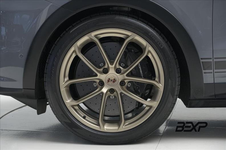 Porsche-CAYENNE-4.0 V8 Turbo GT Coupé AWD S