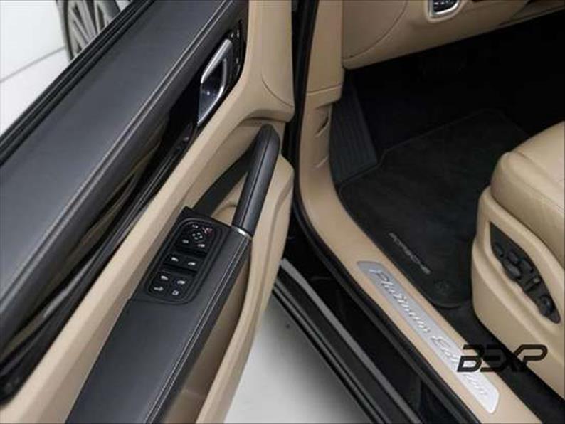 Porsche-CAYENNE-3.0 V6 E-hybrid Platinum Edition AWD S
