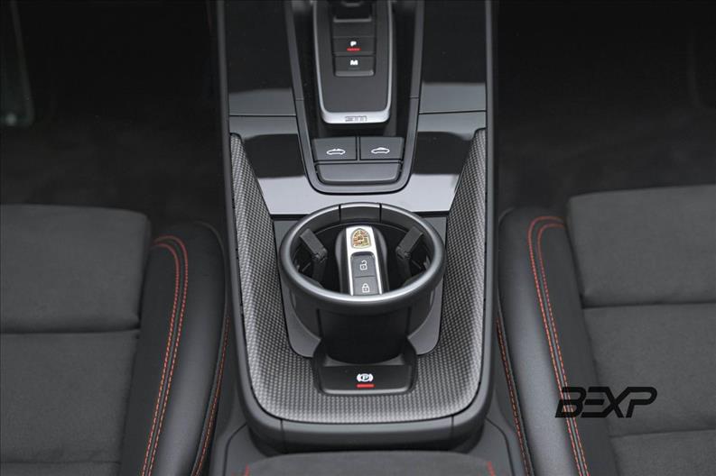Porsche-911-3.0 24V H6 Targa 4 GTS