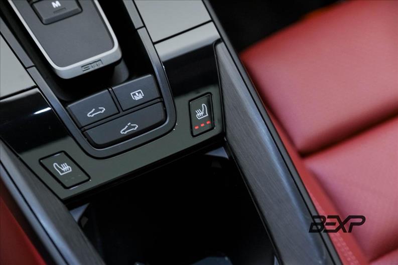 Porsche-911-3.0 24V H6 Carrera GTS